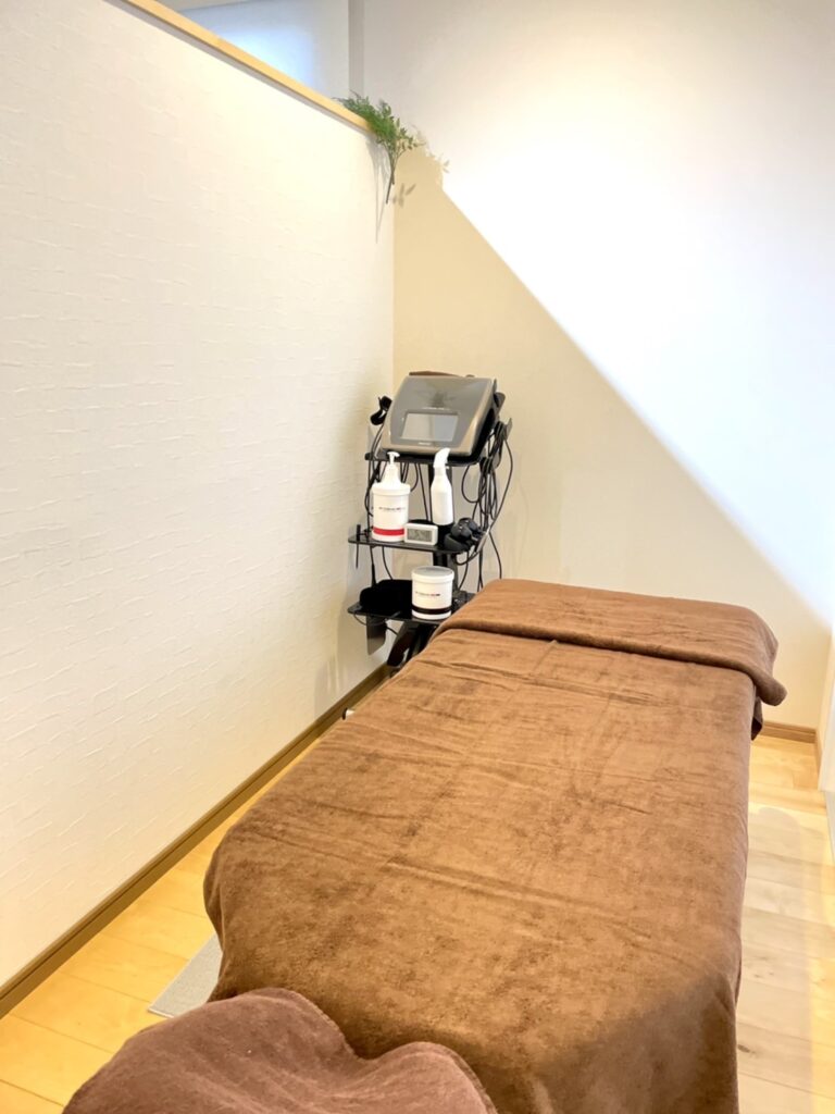 投稿についてもっと詳しく 産後骨盤矯正は、産後半年以内に開始してください。